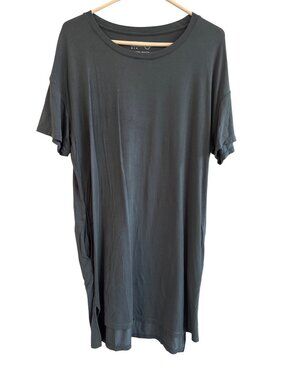 Paper Label T Shirt Dress Medium Crewneck Short Sleeve Dark Gray Everyday Wear